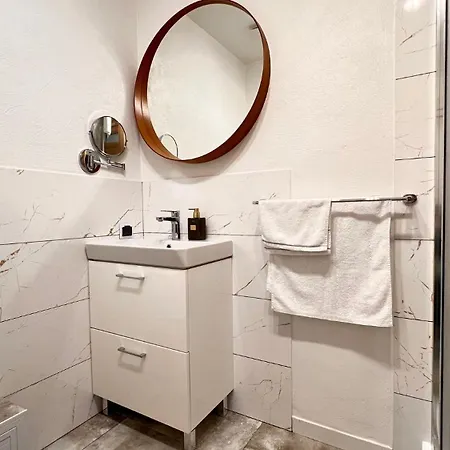 80m2 Na Wylacznosc アパート トチェフ